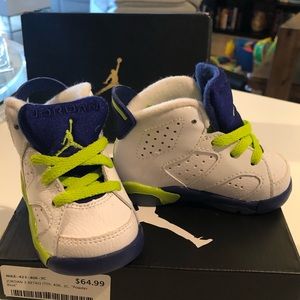 Jordan 3c retro powder blue. Like new